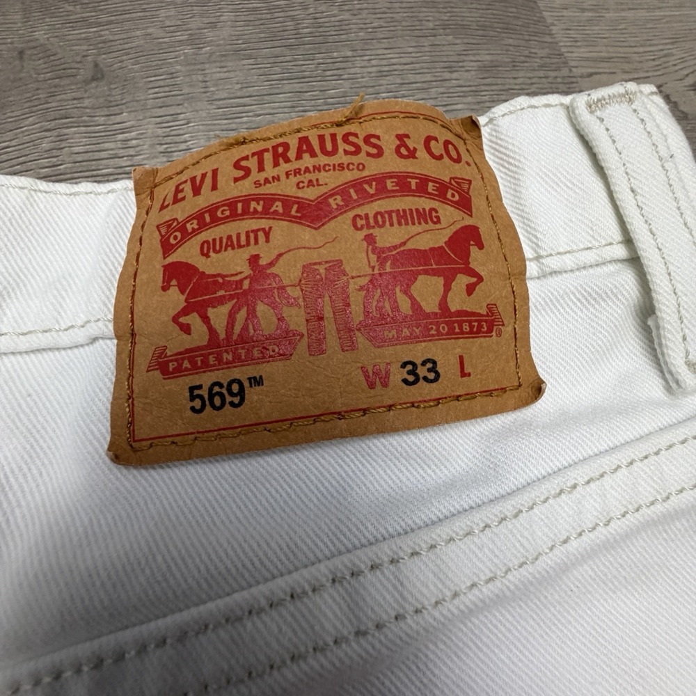 Levi's 569 Loose Fit Denim Shorts Men's 33 White Relaxed Casual Jean Cotton - Picture 4 of 7